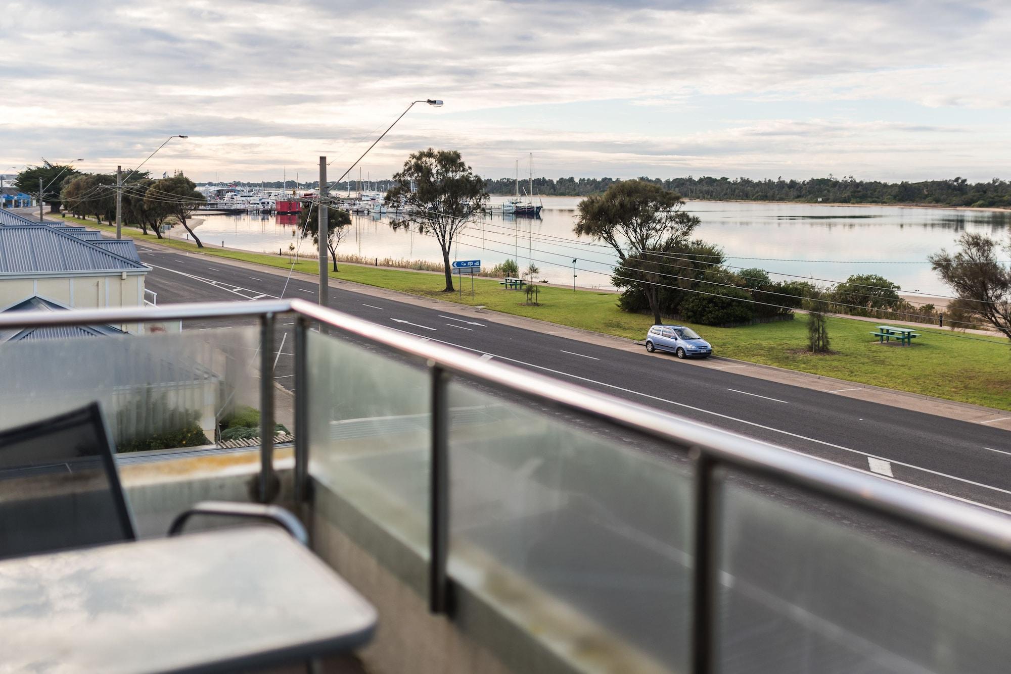 Resort The Esplanade And Lakes Entrance